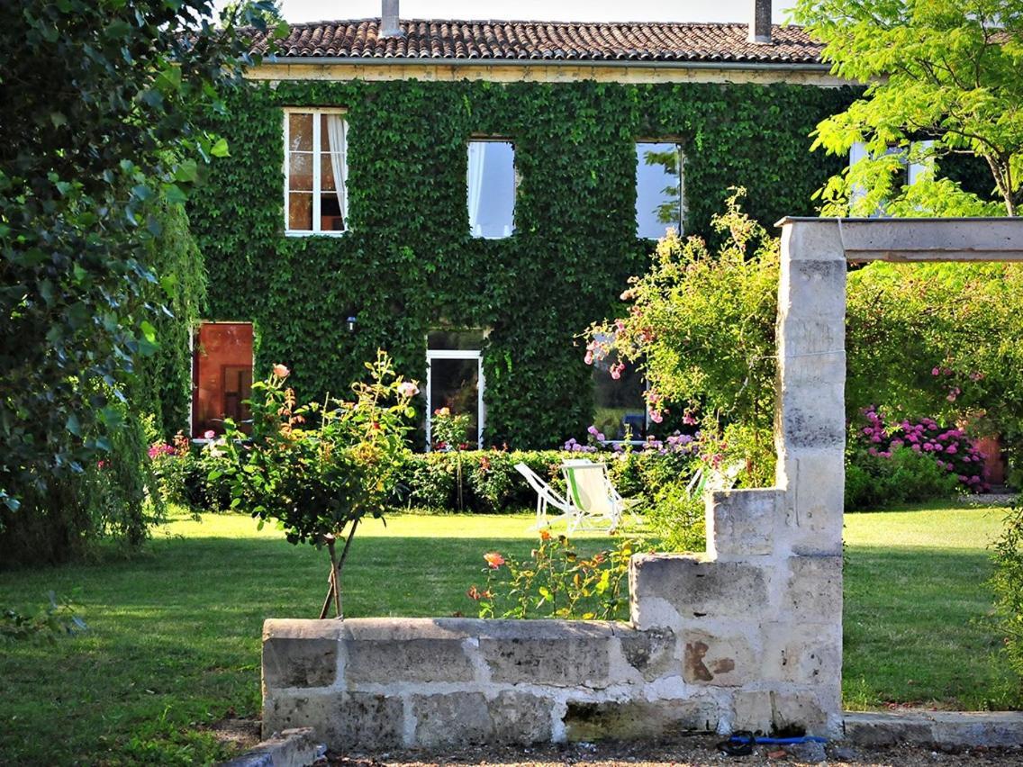 Petit Garros Hotel Fronsac  Exterior foto